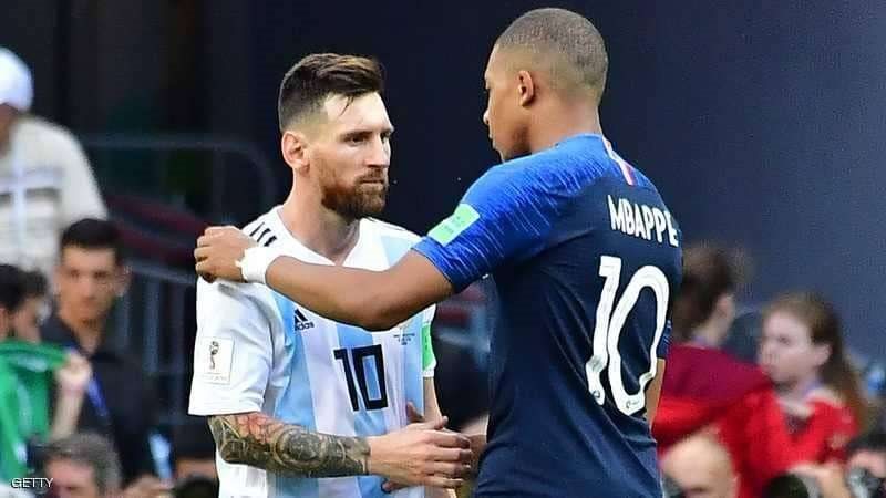 ميسي وإمبابي