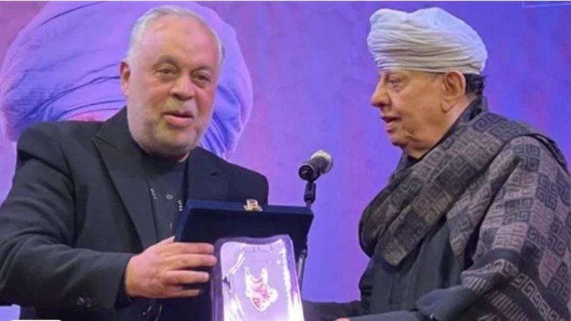 المنشد الديني ياسين