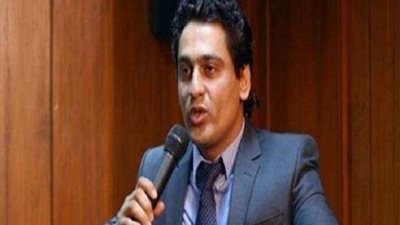 أيمن عبدالمجيد يعلن تأسيس «ذاكرة الرواد»