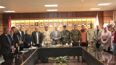 إدارة التجنيد والتعبئة تنظم احتفالية كبرى بجامعة أسيوط لتسليم شهادات المعاملة التجنيدية