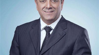 الشاهد: زيادة الصادرات المصرية يرتبط بحل أزمة العملة أولًا