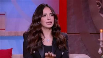 آمال ماهر تكشف تفاصيل ألبومها الأخير (فيديو)