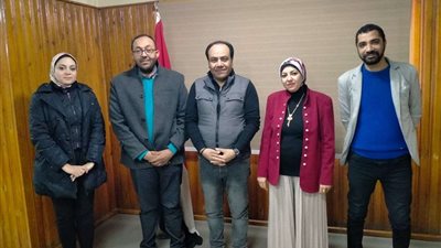 ضبط عيادة غير مرخصة يديرها أشخاص يدّعون علاج المواطنين بطرق مستحدثة بسوهاج