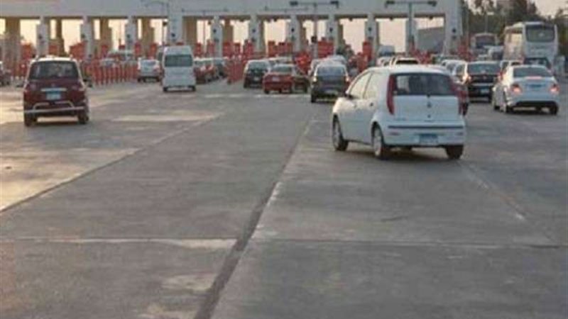 بوابة طريق السويس