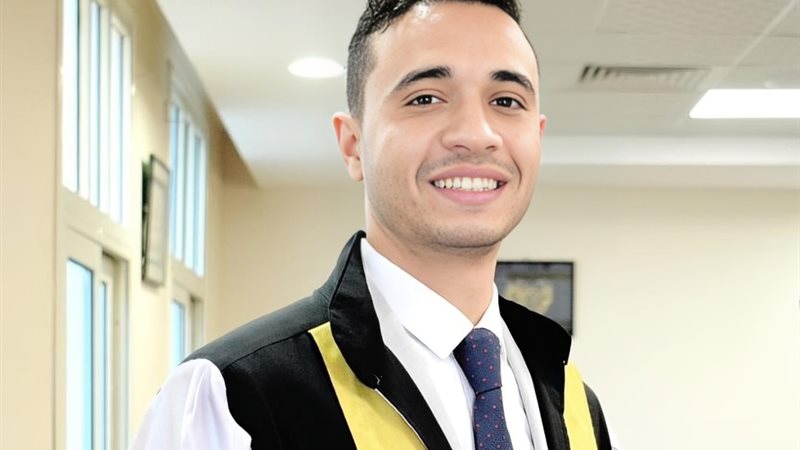 الباحث أحمد حمدي