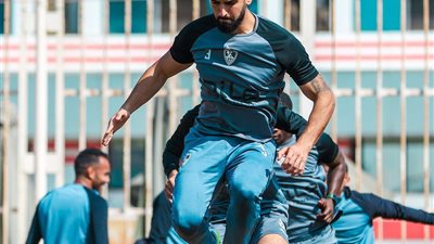 تدريبات إضافية لـ ياسر حمد في مران الزمالك