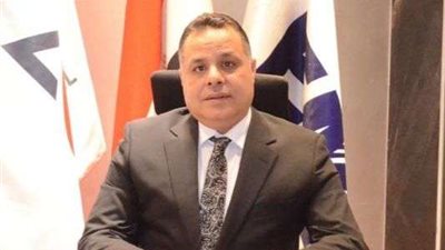 عضو شعبة المستوردين: القيادة السياسية تتعامل مع كافة المشاكل والأزمات بشفافية ووضوح