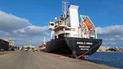 تصدير كلينكر وملح وصودا كاوية بموانئ اقتصادية قناة السويس