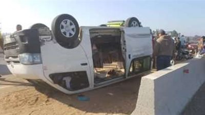 من قرية واحدة.. إصابة 8 أشخاص في حادث سير بالمنيا