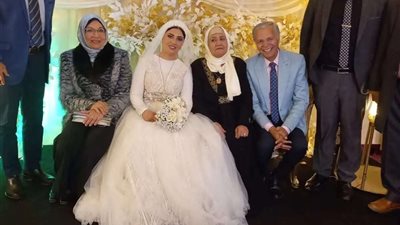 الجواز مش بالسن.. 4 نجوم يدخلون عش الزوجية بعد سن الشيخوخة