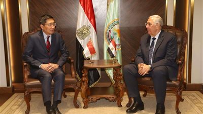 مصر تتعاون مع سنغافورة لاستنباط أصناف الأرز قليل استهلاك المياه