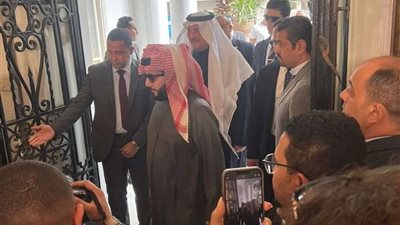 وزيرة الثقافة تستقبل تركي آل الشيخ في الزمالك