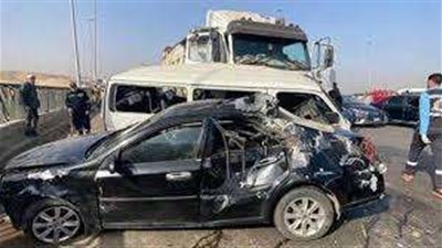 النيابة تحقق في إصابة 8 أشخاص في تصادم ميكروباص وسيارة نقل بالعياط