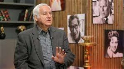 كاتب صحفي: يوجد فجوة كبيرة بين الشباب والكبار من أيام الفراعنة