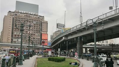 ضغوطات الحياة السبب.. موظف يحاول إنهاء حياته في ميدان رمسيس