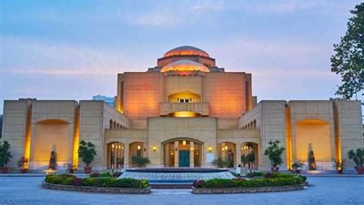 حفلات عيد الحب.. فرقة القومية العربية للموسيقى تغني أجمل الثنائيات الشهيرة لوردة الجزائرية