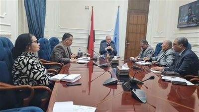 محافظ القاهرة يترأس اجتماعًا لمتابعة استعدادات شهر رمضان المبارك