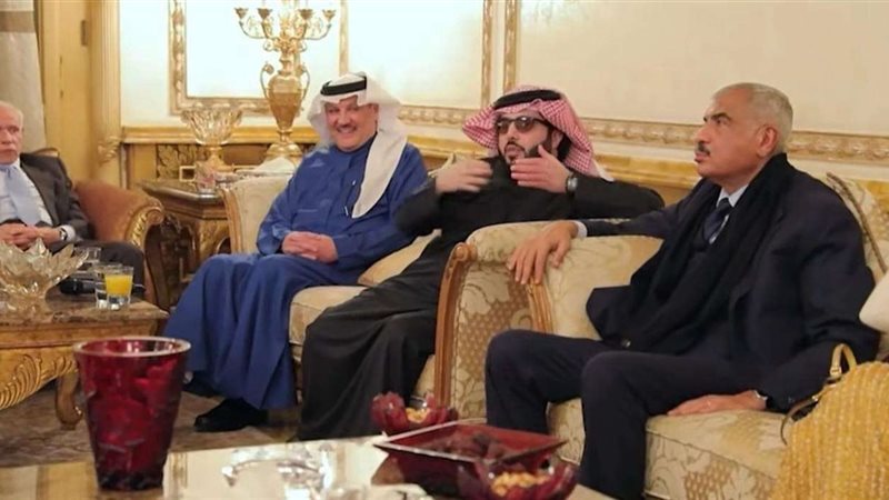 تركي آل الشيخ يلتقي