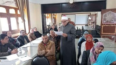 رئيس منطقة القليوبية الأزهرية يتفقد ورشة عمل تحدي القراءة العربي