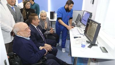 محافظ المنوفية يتفقد مستشفى منوف العام لمتابعة المنظومة الصحية