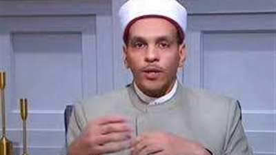 أمين الفتوى يوضح حكم رفع القرآن الكريم في مكبرات الصوت بالمساجد قبل الآذان