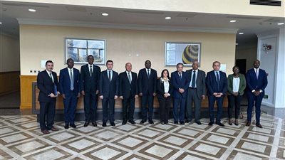 وزير النقل يلتقي رئيس وزراء جمهورية رواندا