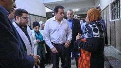 وزير الصحة يتفقد مستشفى قويسنا المركزي ويوجه بفتح تحقيق عاجل