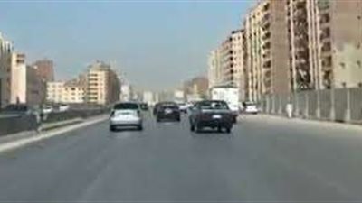 سيولة وانتظام مروري بحركة سير السيارات بطرق وميادين القاهرة والجيزة