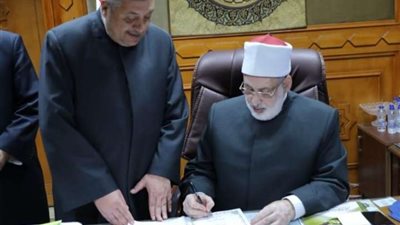 وكيل الأزهر يعتمد نتيجة الفصل الدراسي الأول للشهادتين الابتدائية والإعدادية لـ‏ «أبناؤنا في الخارج»