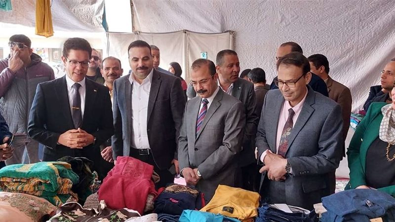 رئيس جامعة بنها يفتتح