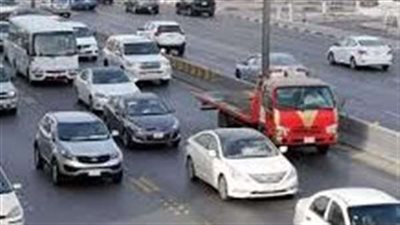 كثافات مرورية متحركة بمحاور وميادين القاهرة والجيزة