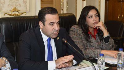 اتصالات النواب : وزارة الاتصالات بذلت جهود كبيرة جدا لتقديم خدماتها من خلال شبكة ابراج تغطي الجمهوريه