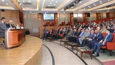 وزير التعليم ومحافظ الدقهلية يتابعان العملية التعليمية