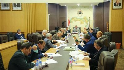 مجلس نقابة المحامين يطالب السادة المرشحين في الانتخابات بسرعة تسليم الفيش الجنائي