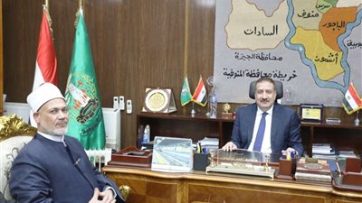 محافظ المنوفية يستقبل وكيل وزارة الأوقاف الجديد بمكتبه