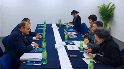 وزير الصناعة يعقد سلسلة لقاءات مكثفة مع عدد من وزراء تجارة الدول أعضاء بمنظمة التجارة العالمية