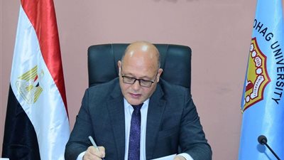 جامعة سوهاج تعلن فوز مشروعي نقاط الكربون النانوية لعلاج السرطان وربوت النظافة المستدامة..بمسابقة اولبياد الشركات الناشئة