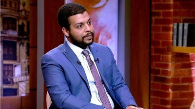 أبو سمرة: تراجع سعر الدولار وتوافره بالبنوك سيدفع الأسعار إلى مزيد من الهبوط