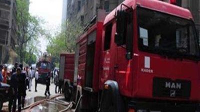 المعمل الجنائي يعاين موقع حريق شقة العجوزة