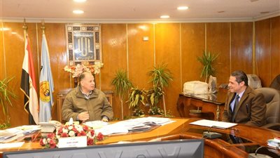 تنظيم قوافل تعليمية مجانية لطلاب الشهادتين الإعدادية والثانوية بأسيوط