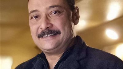 الموت يفجع الفنان عمرو فريد