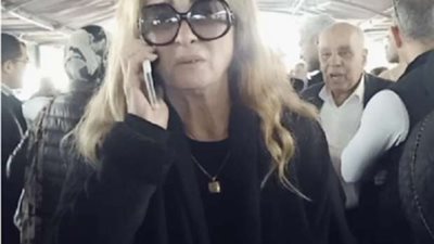 نجلاء فتحي تواسي زوج إبنتها في وفاة والده