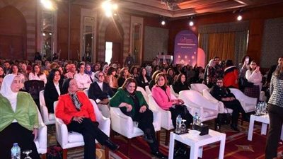 وزيرة الثقافة تشارك في الجلسة النقاشية بالنسخة الثالثة لمنتدى قمة المرأة المصرية