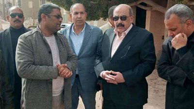 سكرتير عام أسيوط يتفقد نسب تنفيذ المشروعات بمركز ديروط