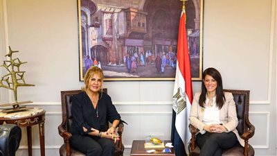 المشاط تلتقي رئيسة الكونفدرالية العامة للمؤسسات الجزائرية لمناقشة فرص التعاون المشترك