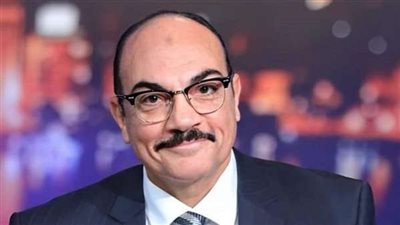 فرحات: توحيد سعر الصرف يؤدى إلى تحسين قيمة الجنيه المصري