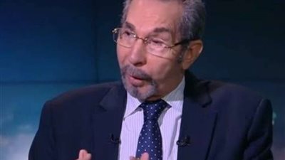 رشاد عبده يكشف أثر رفع أسعار الفائدة وتحرير سعر الصرف