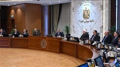 اليوم .. مجلس الوزراء يوافق على المواعيد الرسمية للعمل خلال شهر رمضان الكريم