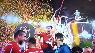 إمام عاشور لأعب الأهلي يفوز بجائزة رجل مبارات فريق إمام الزمالك