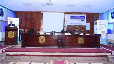 طب بشري سوهاج تناقش الحديث في علوم الأشعة التشخيصية والتداخلية